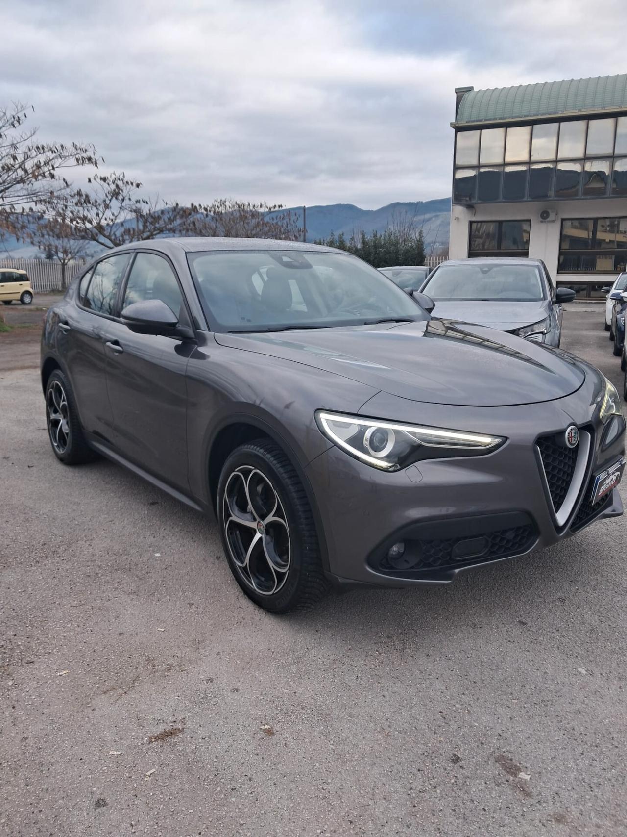 Alfa Romeo Stelvio 2.2 Turbodiesel 210 CV AT8 Q4 Business