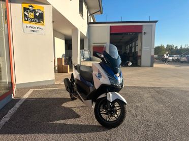 Honda Forza 125
