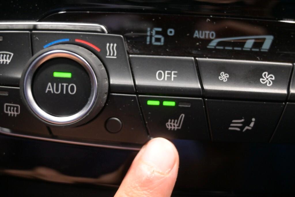 BMW X2 16D 115CV 6M. S-DRIVE BUSINESS ADVANTAGE ( FARI LED - PELLE - CRUISE - HEAD-UP DISPLAY - NAVI - CARPLAY - PARK ASSISTANT - CERCHI 17 )