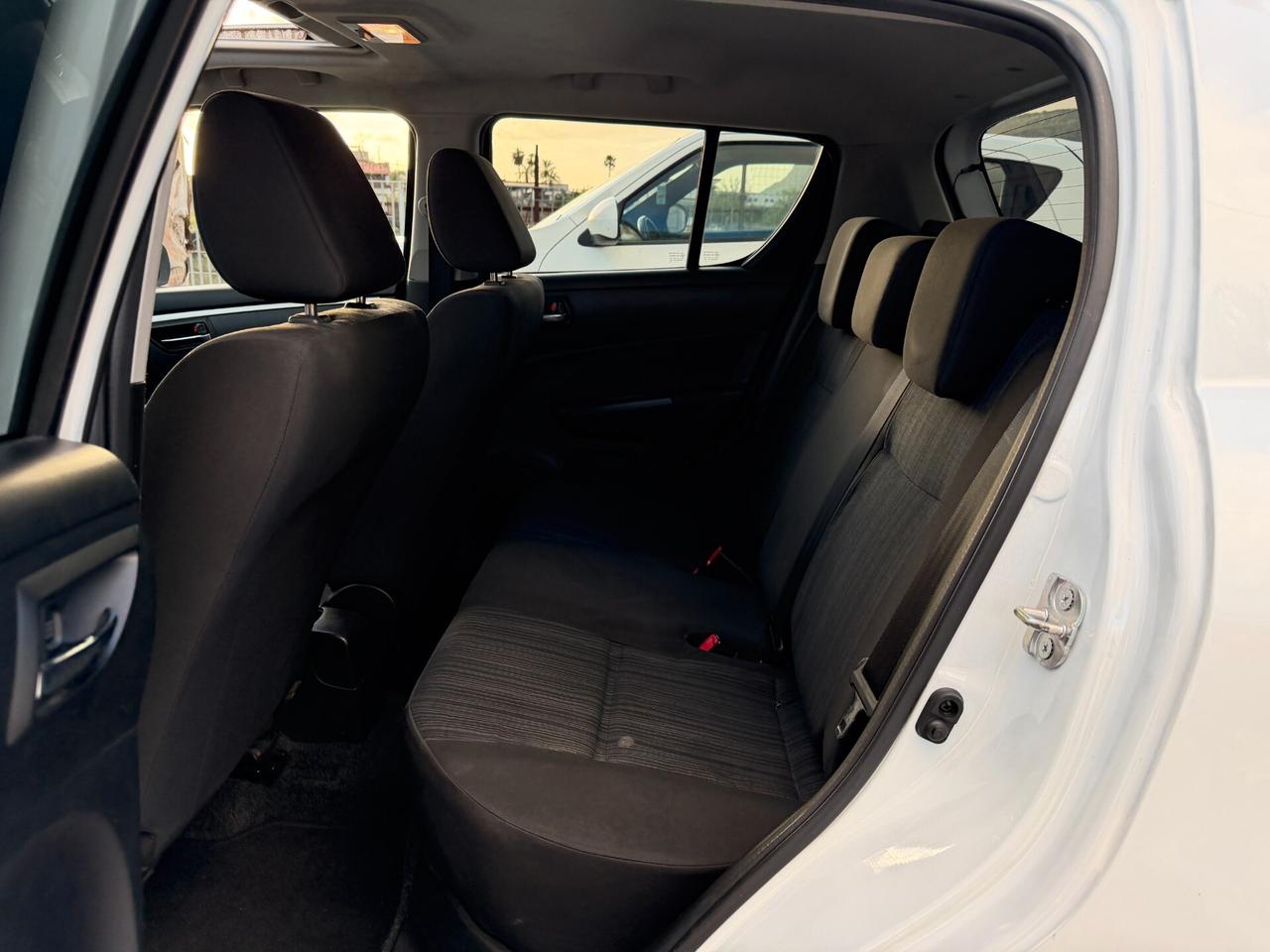SUZUKI SWIFT ANNO 2015 1.3 DIESEL 75 CV *TETTO