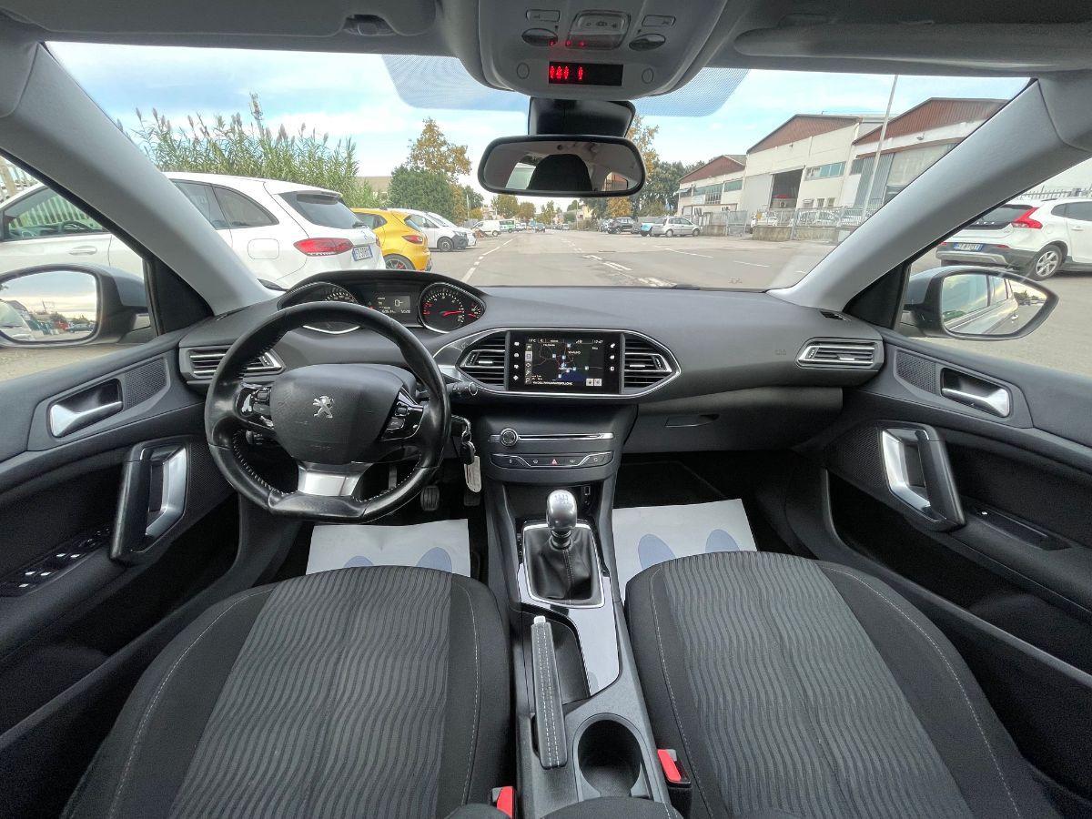 PEUGEOT - 308 - BlueHDi 120 S&S SW Business