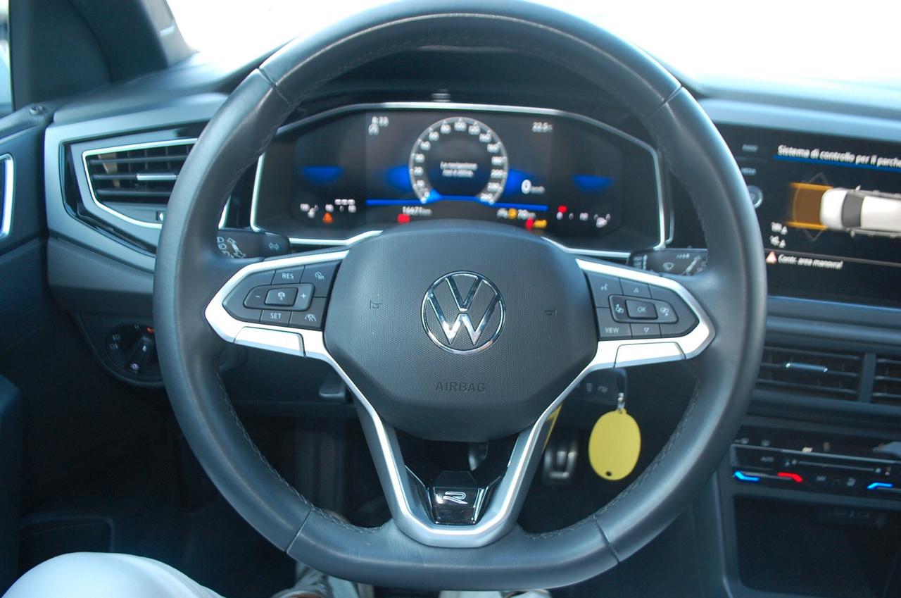 Volkswagen Polo 1.0 tsi R-Line 95CV Uff Italy Led USB Clima Radar