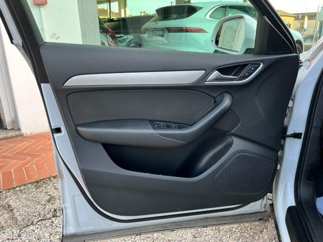 AUDI Q3 2.0 TDI 150 CV SPORT