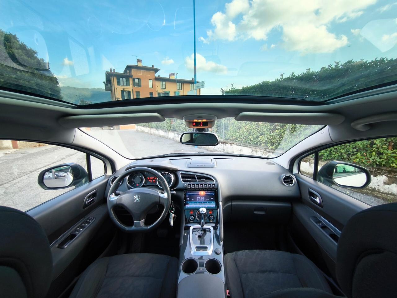 PEUGEOT 3008 HDI- ALLURE -CAMBIO AUTOMATICO