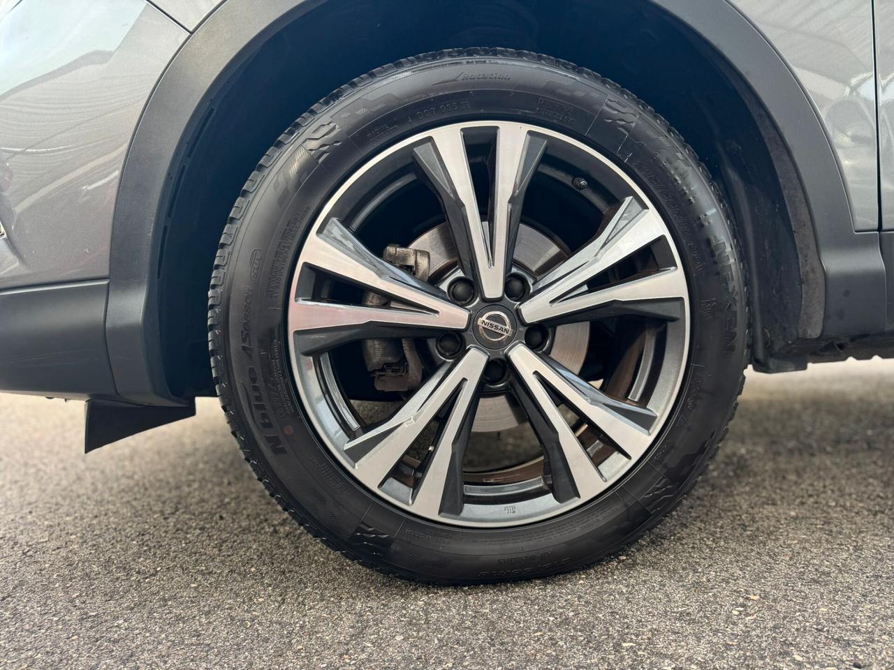 Nissan Qashqai 1.2 DIG-T N-Connecta