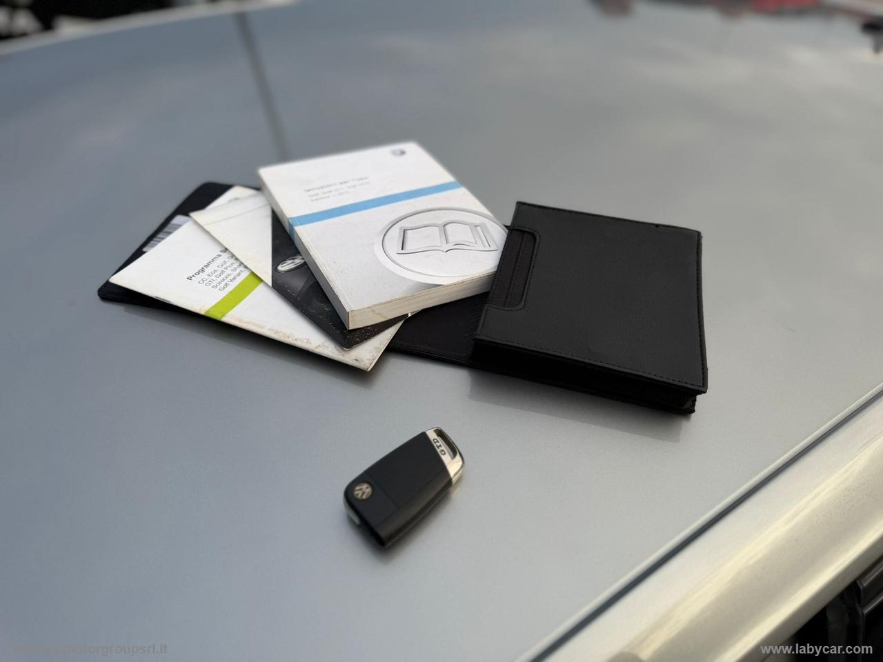 VOLKSWAGEN Golf GTD 2.0 TDI DSG 5p. BMT