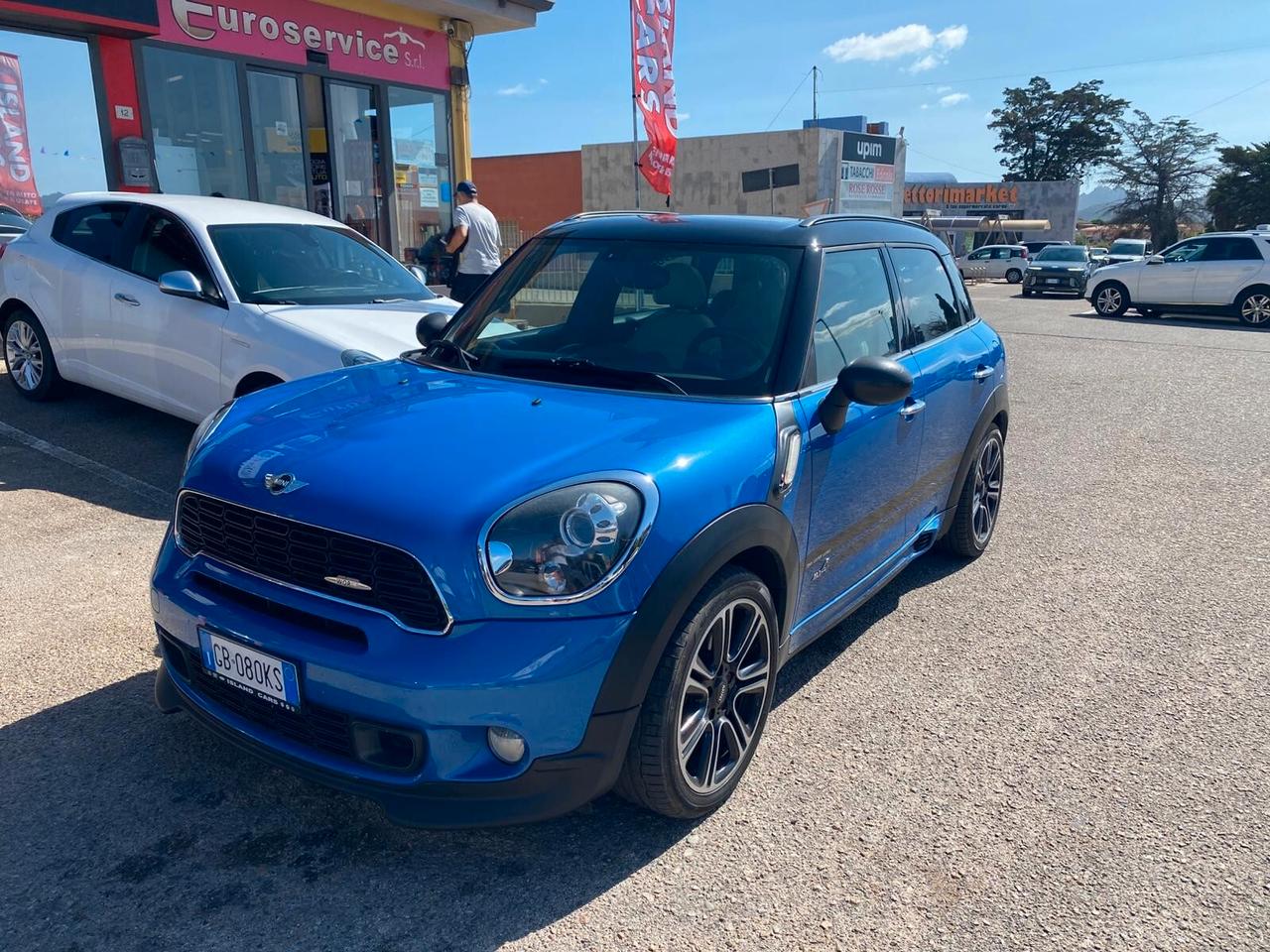 Mini Cooper S Countryman John Cooper Works JCW