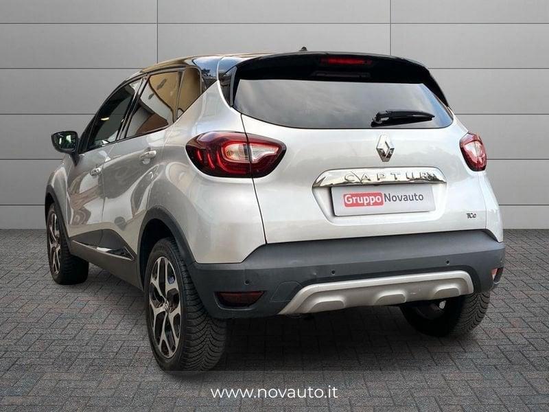 Renault Captur 1.2 TCe 120cv EDC Energy INTENS