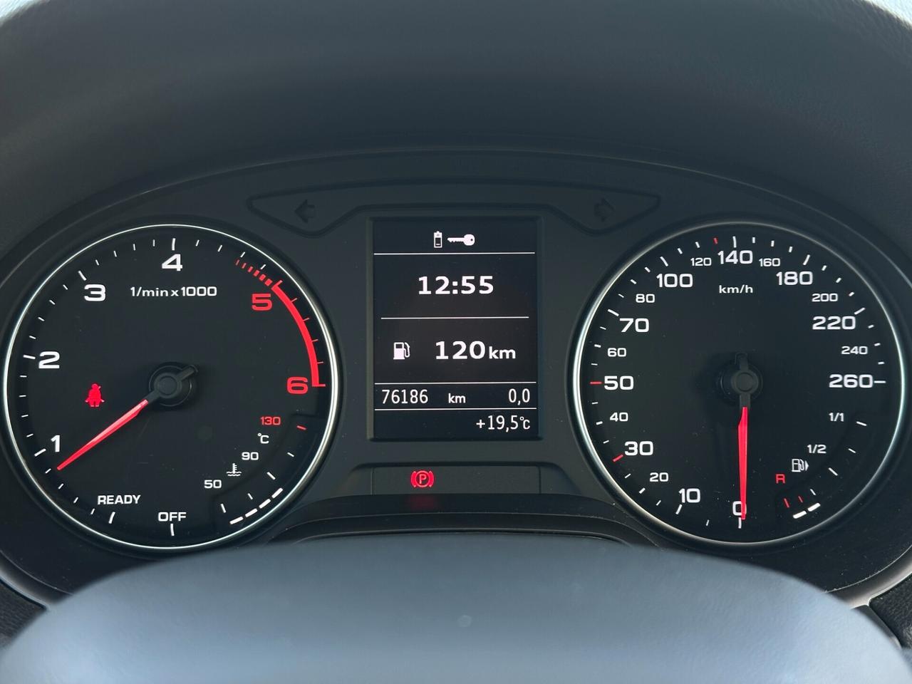 AUDI Q2 my19 30 TDI 116 CV