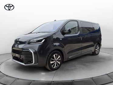 Toyota Proace Verso 2.0D 177 CV L1 Medium A/T D Executive