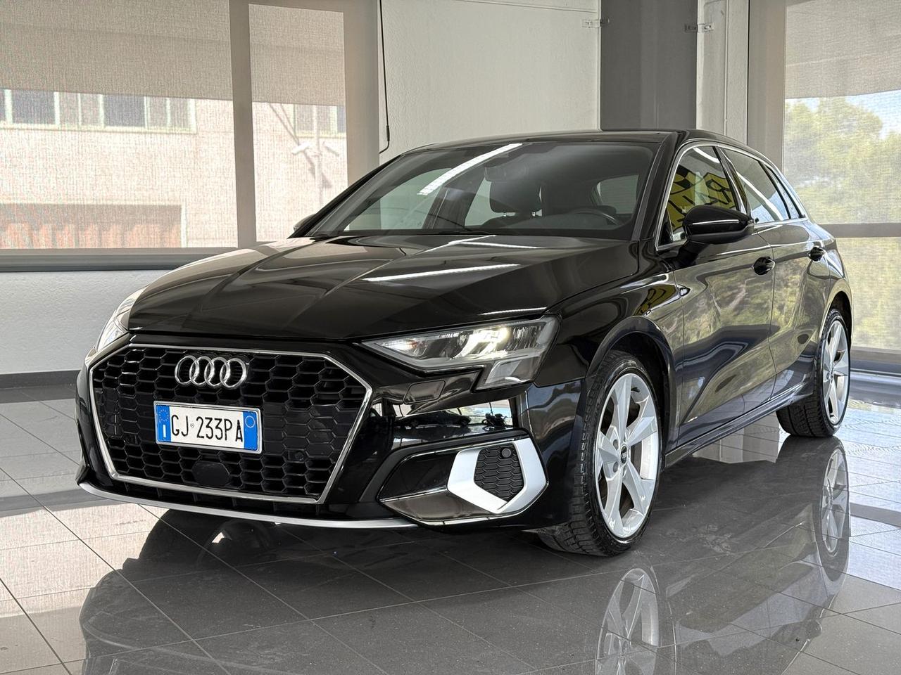Audi A3 Advanced 2.0 30 TDI #11337