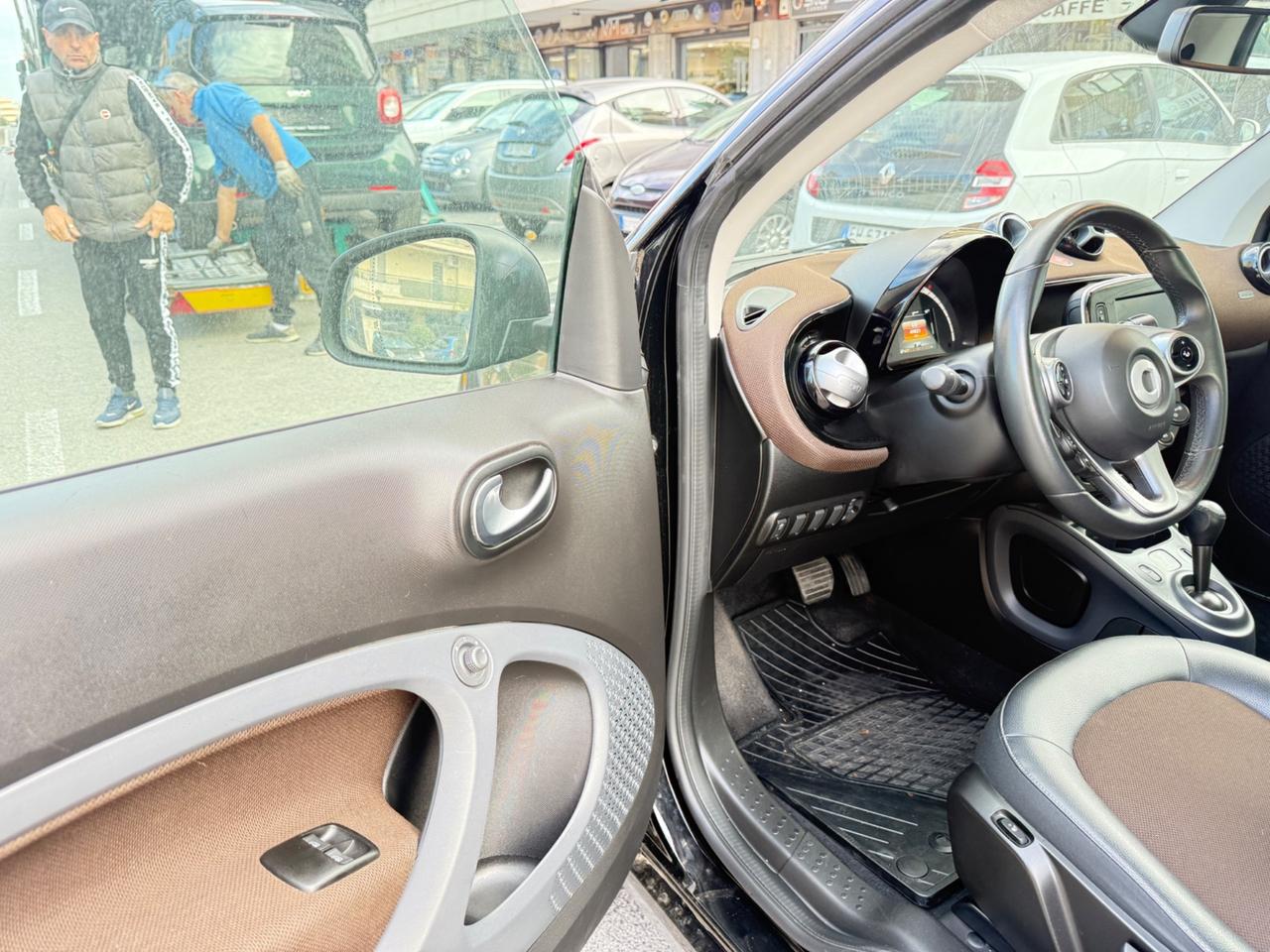 Smart ForTwo 90 0.9 Turbo twinamic Perfect LED NAVI PDC PANORAMA CERCHI 15 BLUETOOTH PELLE