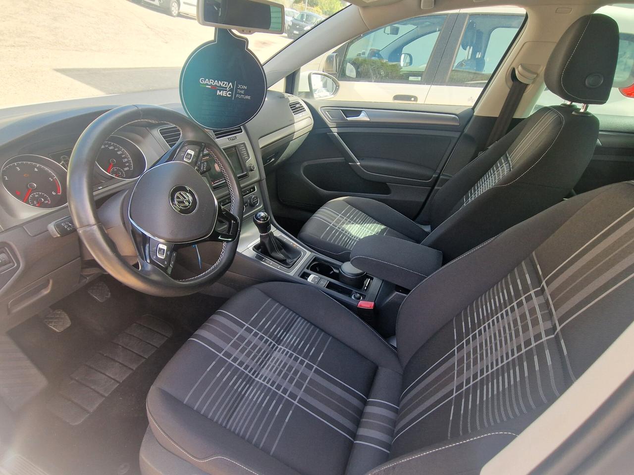 Volkswagen Golf Business 1.6 TDI 5p. Highline BlueMotion Technology