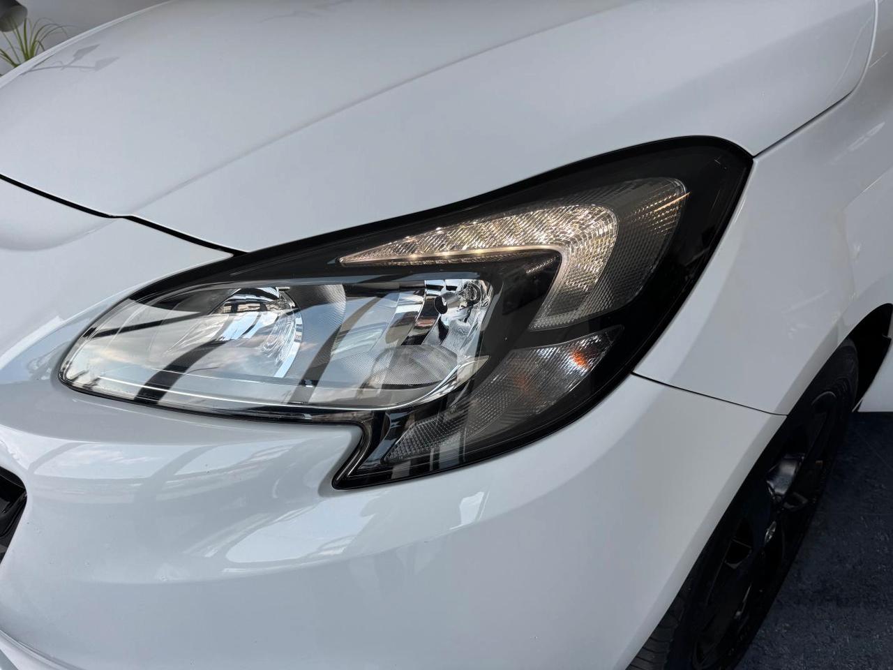 Opel Corsa 5 Porte 5P GPL Tech 90 cv Bicolor Cruise Bluetooth