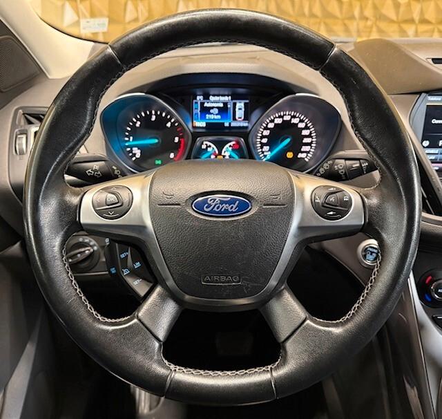 Ford Kuga 2.0 TDCI 150 CV S&S 4WD Powershift Titanium