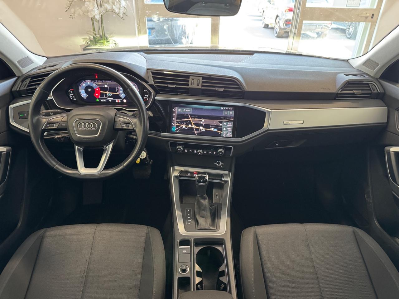 AUDI Q3 35 TDI S TRONIC ADVANCED