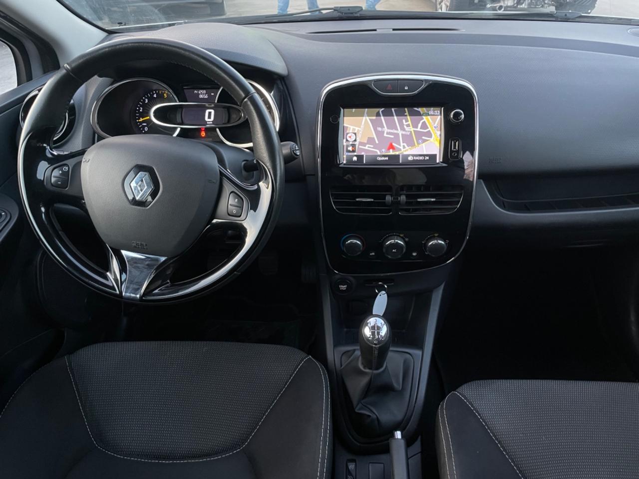 Renault Clio Sporter 1.5 dCi 8V 75CV Costume National