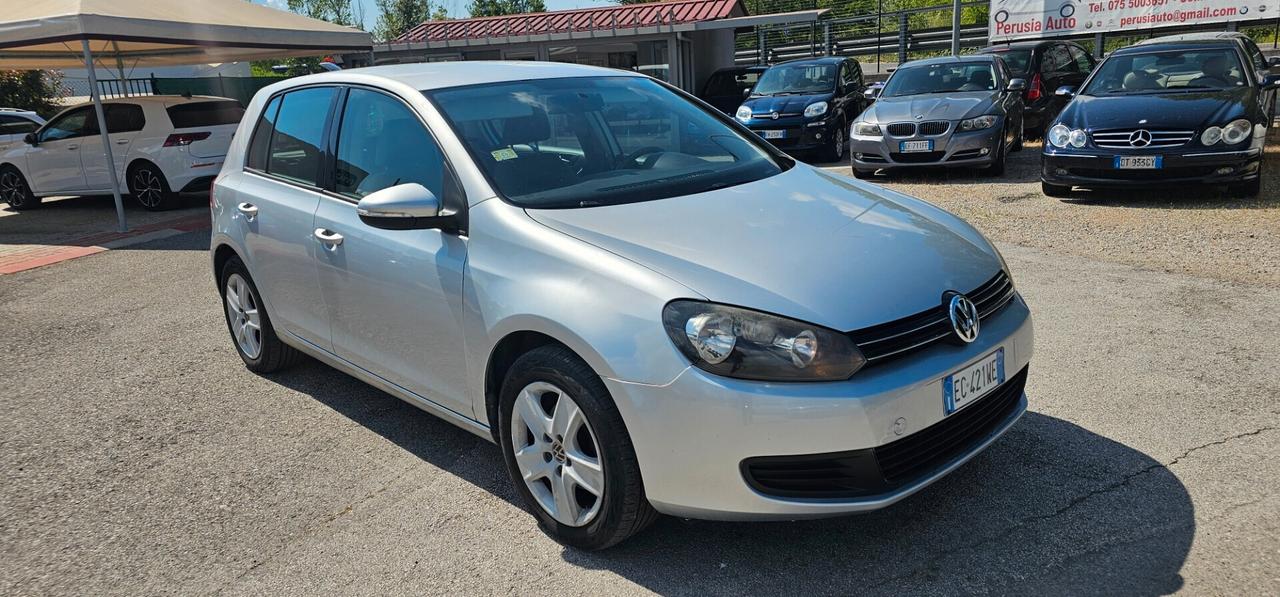 Volkswagen Golf 1.6 TDI DPF 5p. Highline