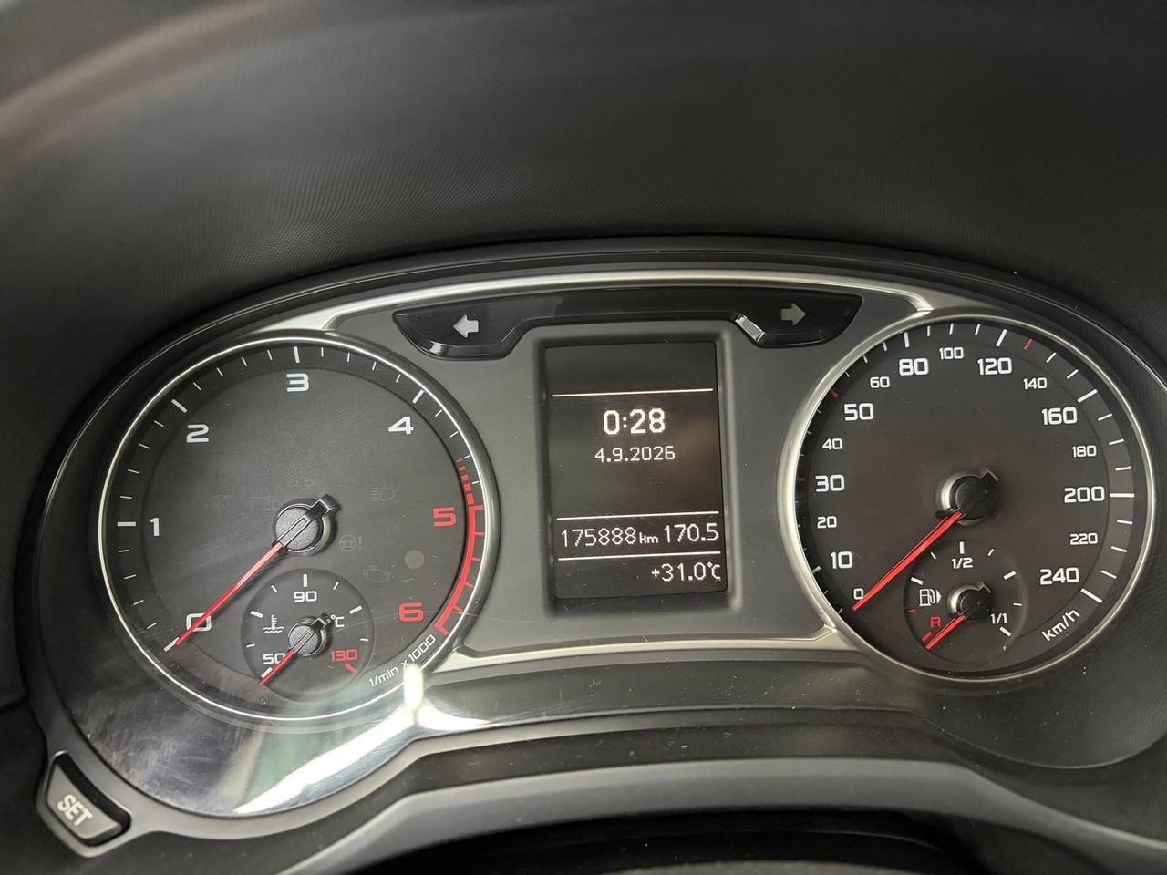 Audi A1 1.6 TDI S line edition plus