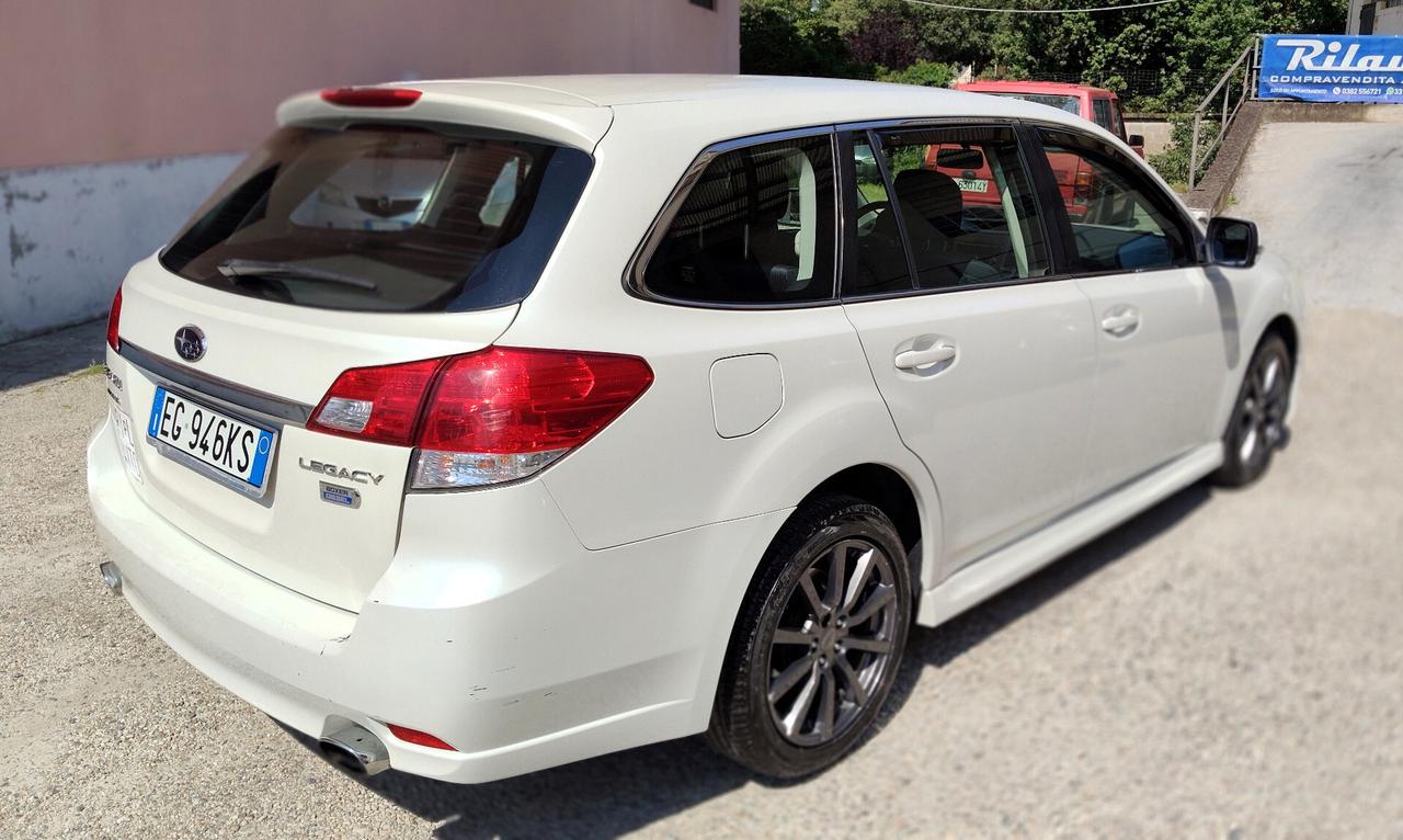 Subaru Legacy 2.0D SW Trend