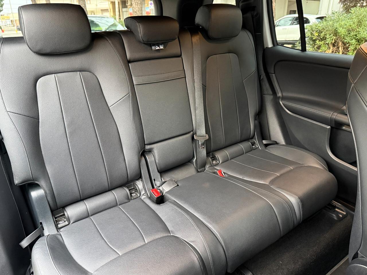 Mercedes GLB 180d Automatic PELLE CAMERA NAVI 2021