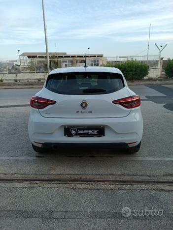 RENAULT Clio TCe 90 CV 5 porte Intens i.e