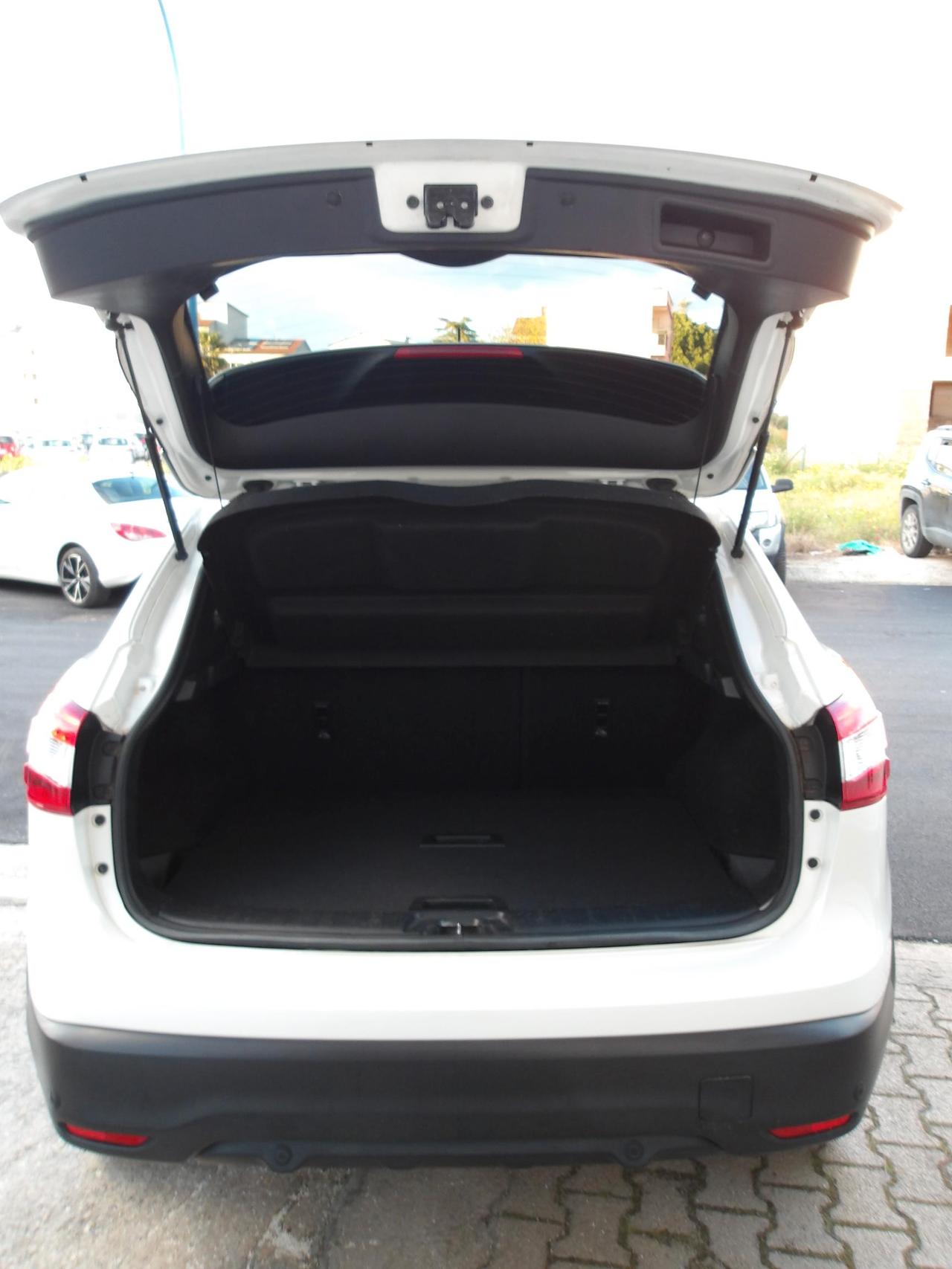 Nissan Qashqai 1.6 dci N-Connecta 4wd 130cv