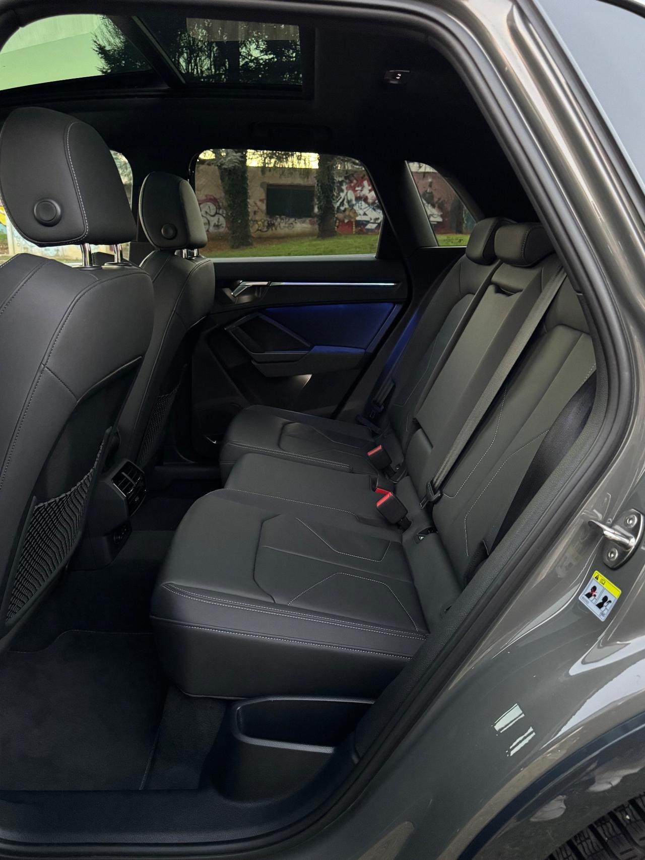 Audi Q3 45 TFSI S tronic line edition