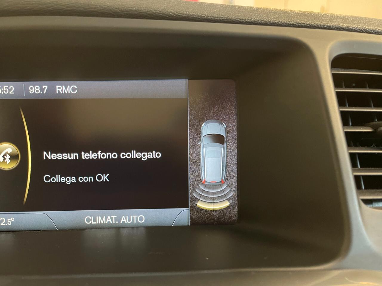 Volvo V60 Momentum 1.6 d2-Ok Neopatentati-LEGGI SOTTO