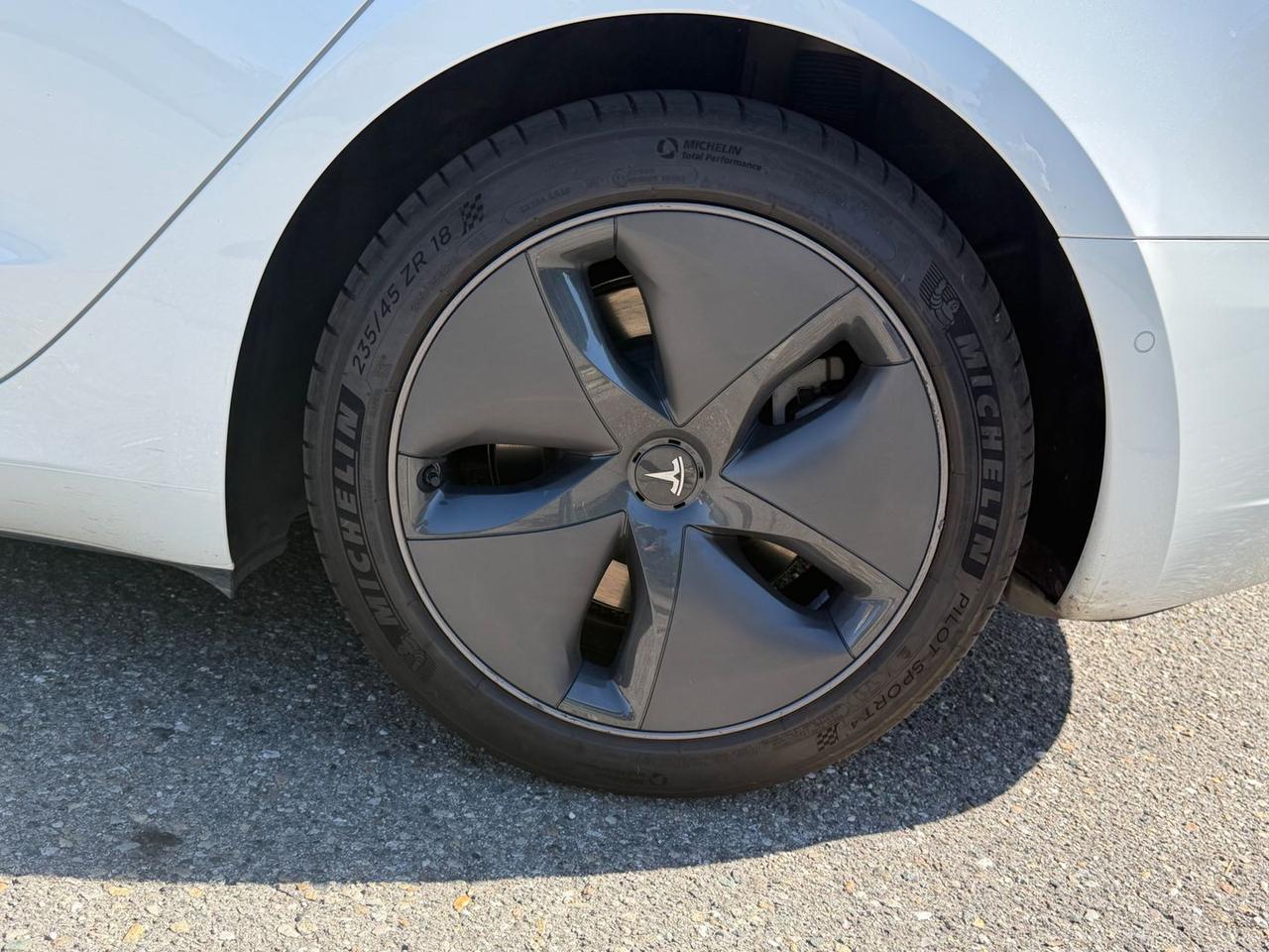 Tesla Model 3 Long Range Dual Motor 78.1 kW #11287