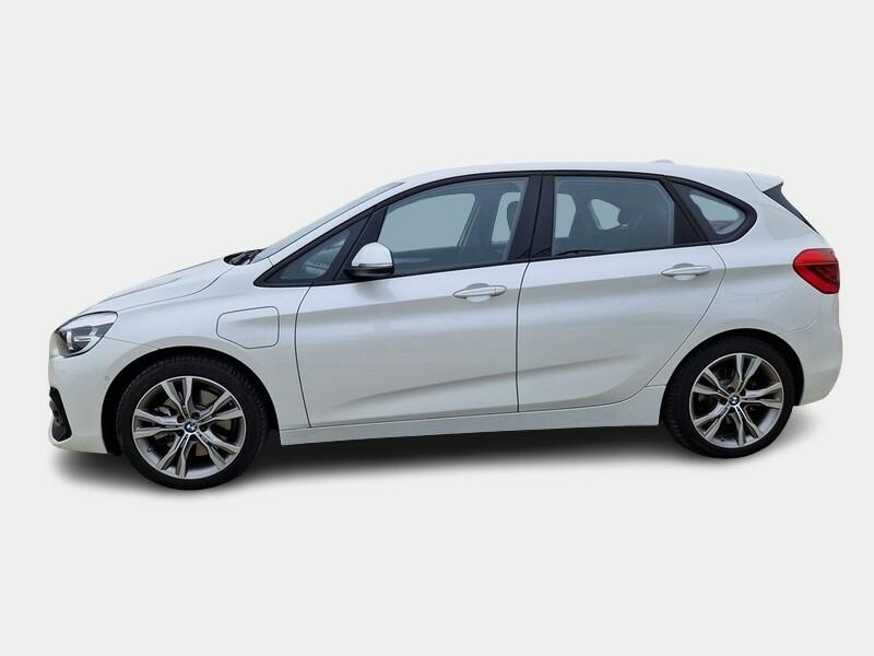 BMW 225 e ACTIVE TOURER iPerformance Business autom.