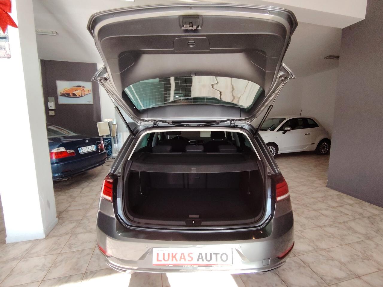 Volkswagen Golf 1.5 TGI 5p. Highline BlueMotion Technology