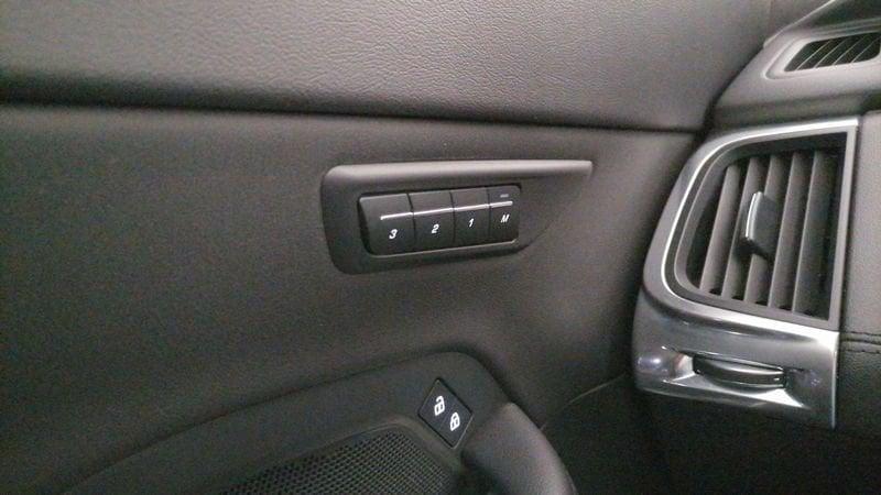 Jaguar E-Pace 2.0d i4 mhev SE awd 163cv auto