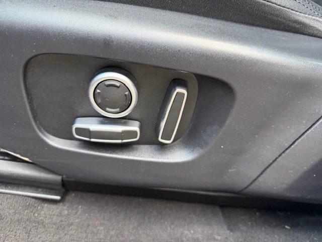 LAND ROVER Range Rover Evoque 1.5 I3 PHEV 300 CV AWD Auto