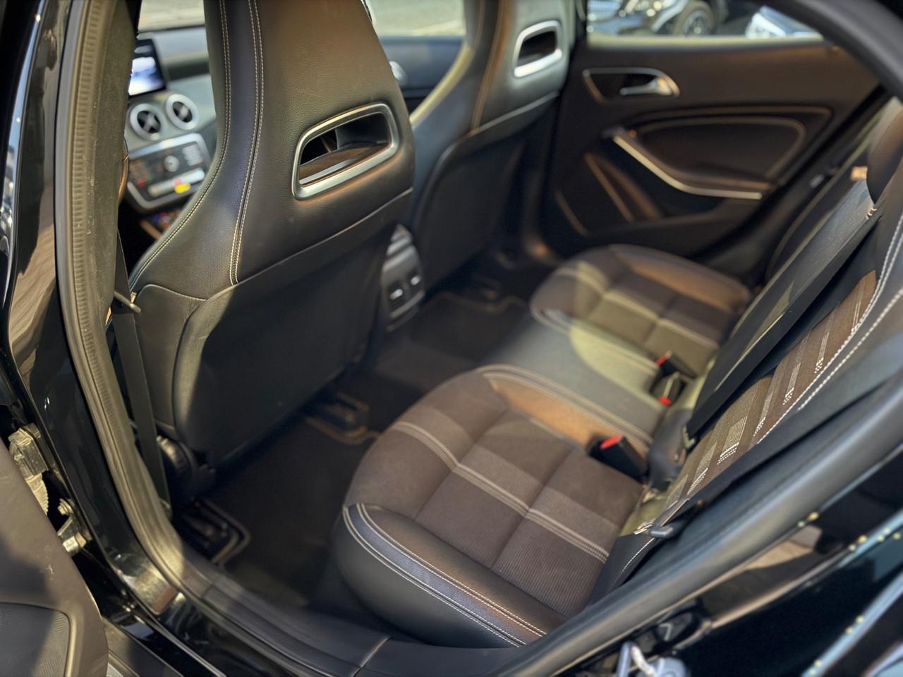 Mercedes-benz GLA 200 d Automatic Sport