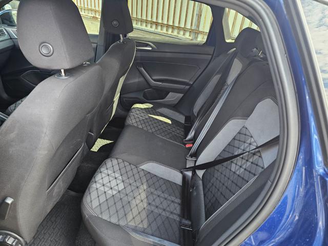 VOLKSWAGEN Taigo 1.0 TSI 110 CV R-Line