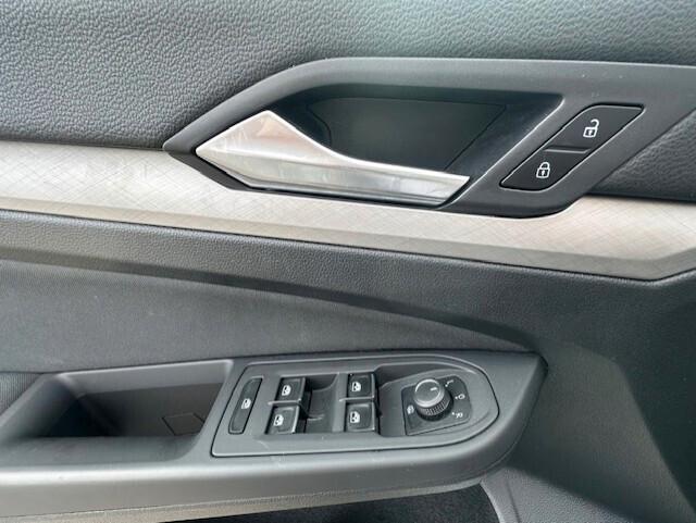 VOLKSWAGEN GOLF 8 AUTOMATICO