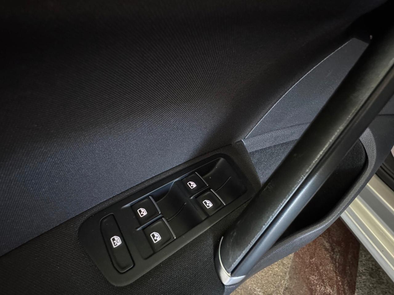 Volkswagen Golf 1.6 TDI 115 CV 5p. Executive BlueMotion Technology