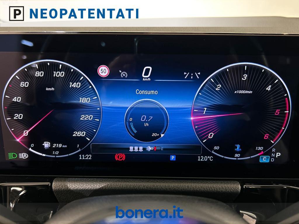 Mercedes GLA 180 180 D Progressive Advanced Plus 8G-DCT