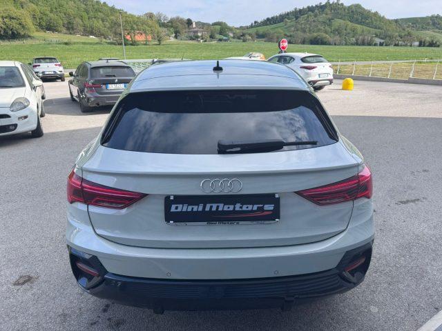 AUDI Q3 SPB 35TDI S-tronic Identity Black S-line SPORTBACK