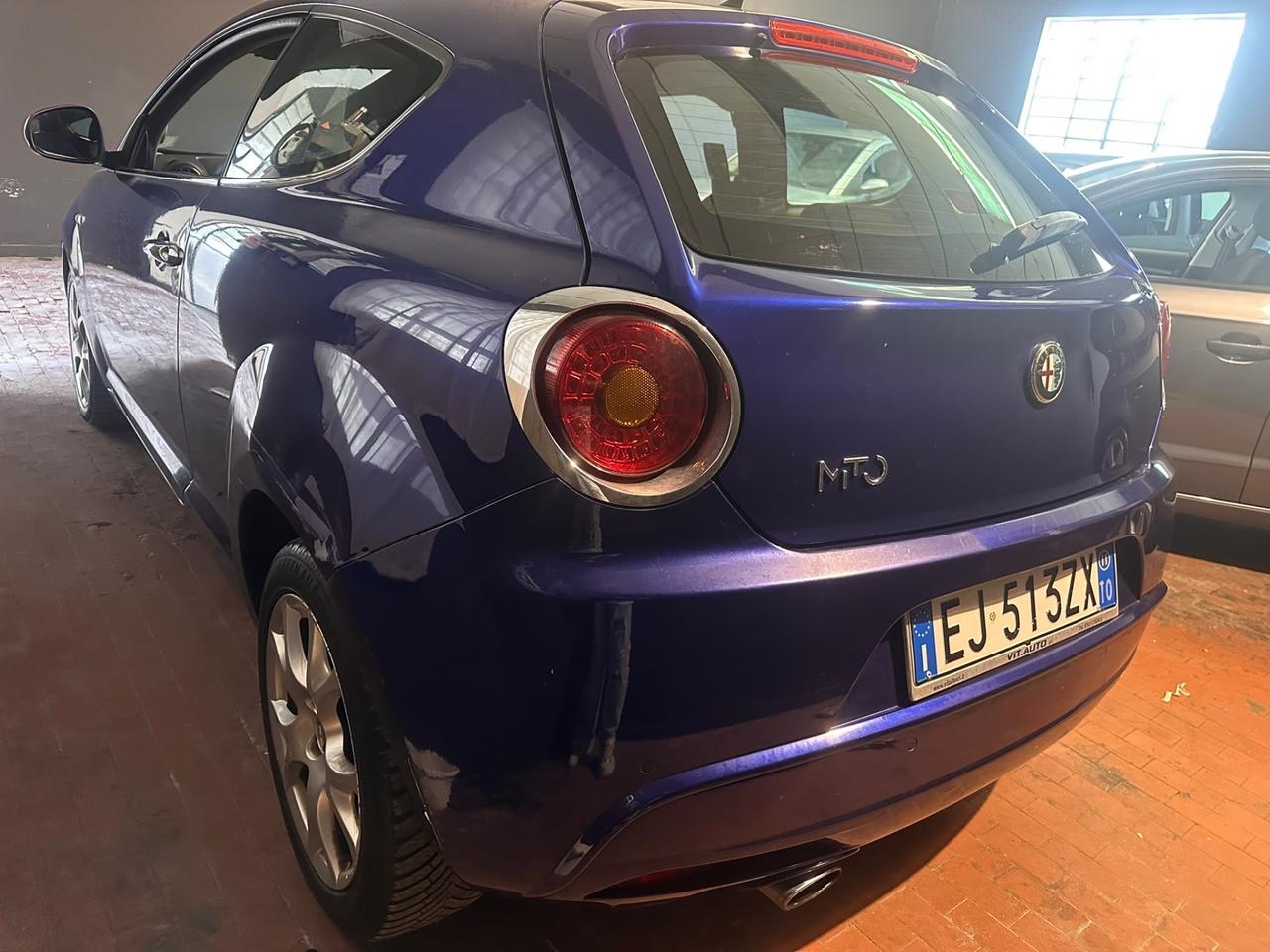 Alfa Romeo MiTo 1.3 JTDm-2 95 CV S&S Distinctive Sport Pack