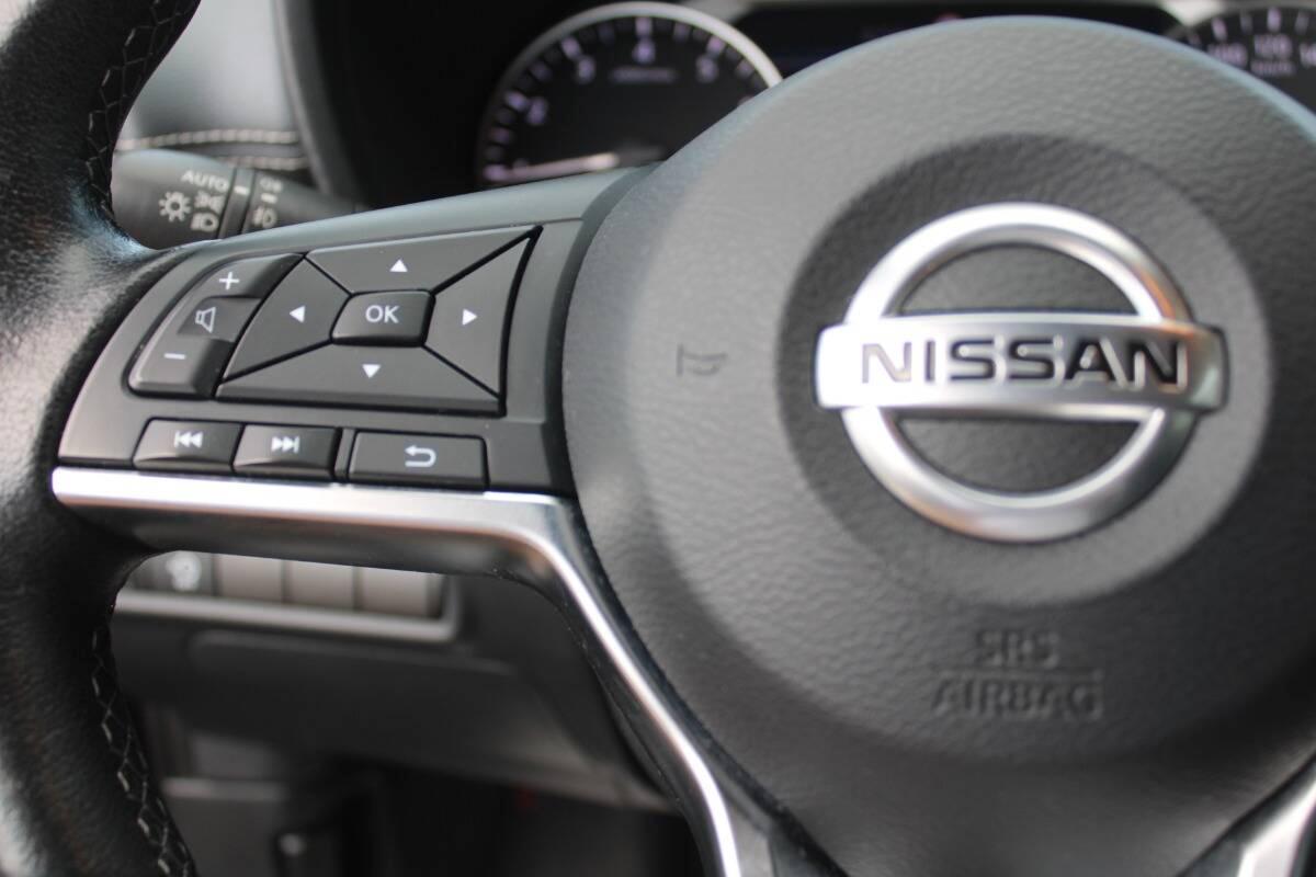 Nissan Juke 1.0 dig-t N-Connecta 114cv con Telecam e CarPlay