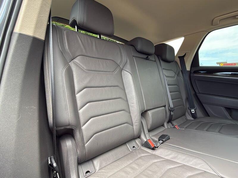 Volkswagen Touareg 3.0 V6 TDI SCR 210kW Advanced