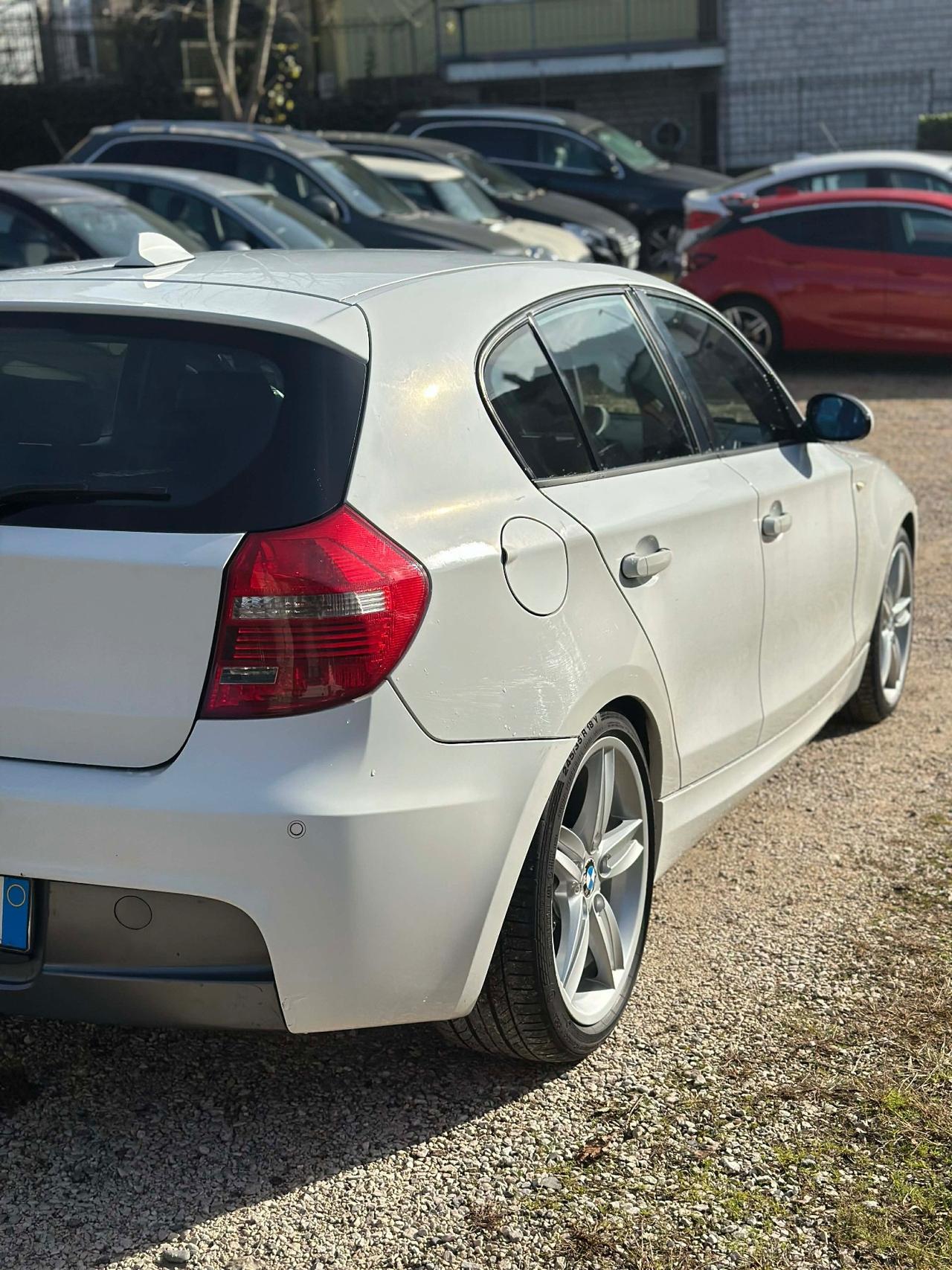 Bmw 120i 5P MSPORT KMCERT UNICOPR AUTOMATICA