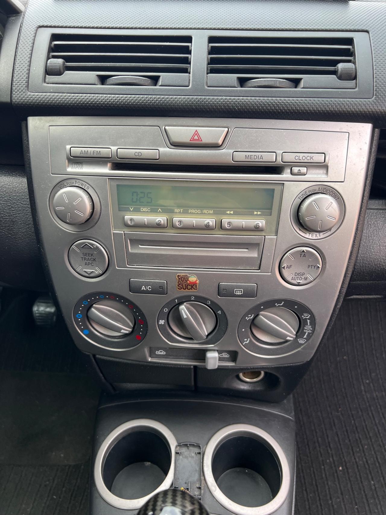 Mazda 2 Mazda2 1.2 16V 5p. Sony Ericsson