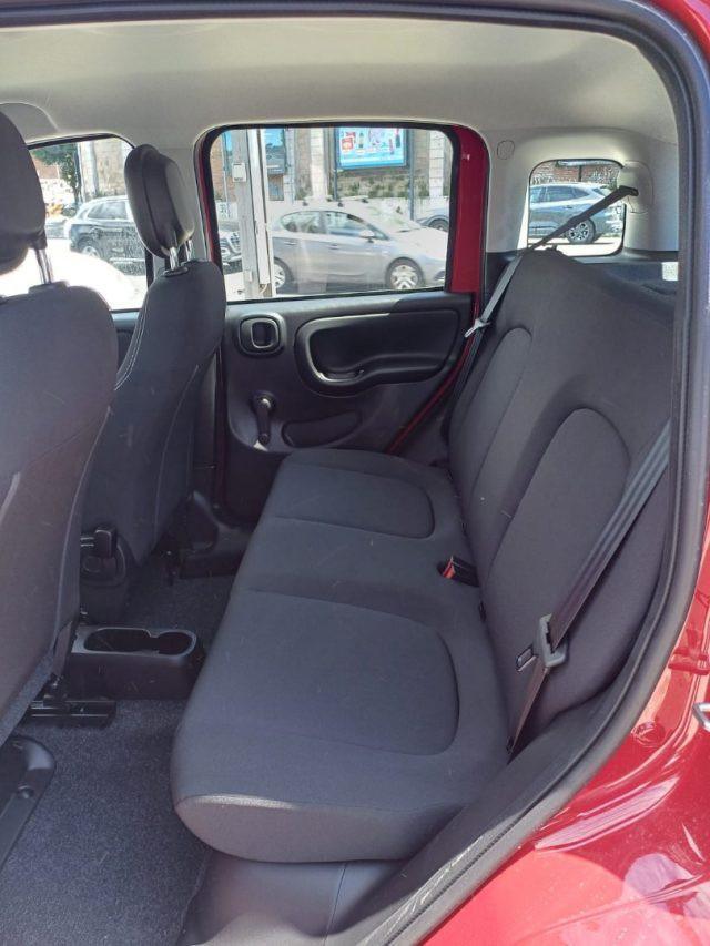 FIAT New Panda 1000 HYBRID 70 CV PACK CITY STEREO USB ITALIA