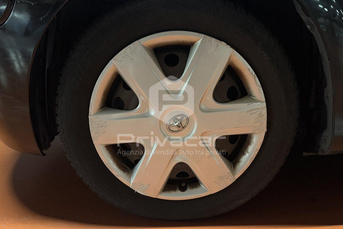 TOYOTA Aygo 1.0 12V VVT-i 5 porte Deep Ocean Connect