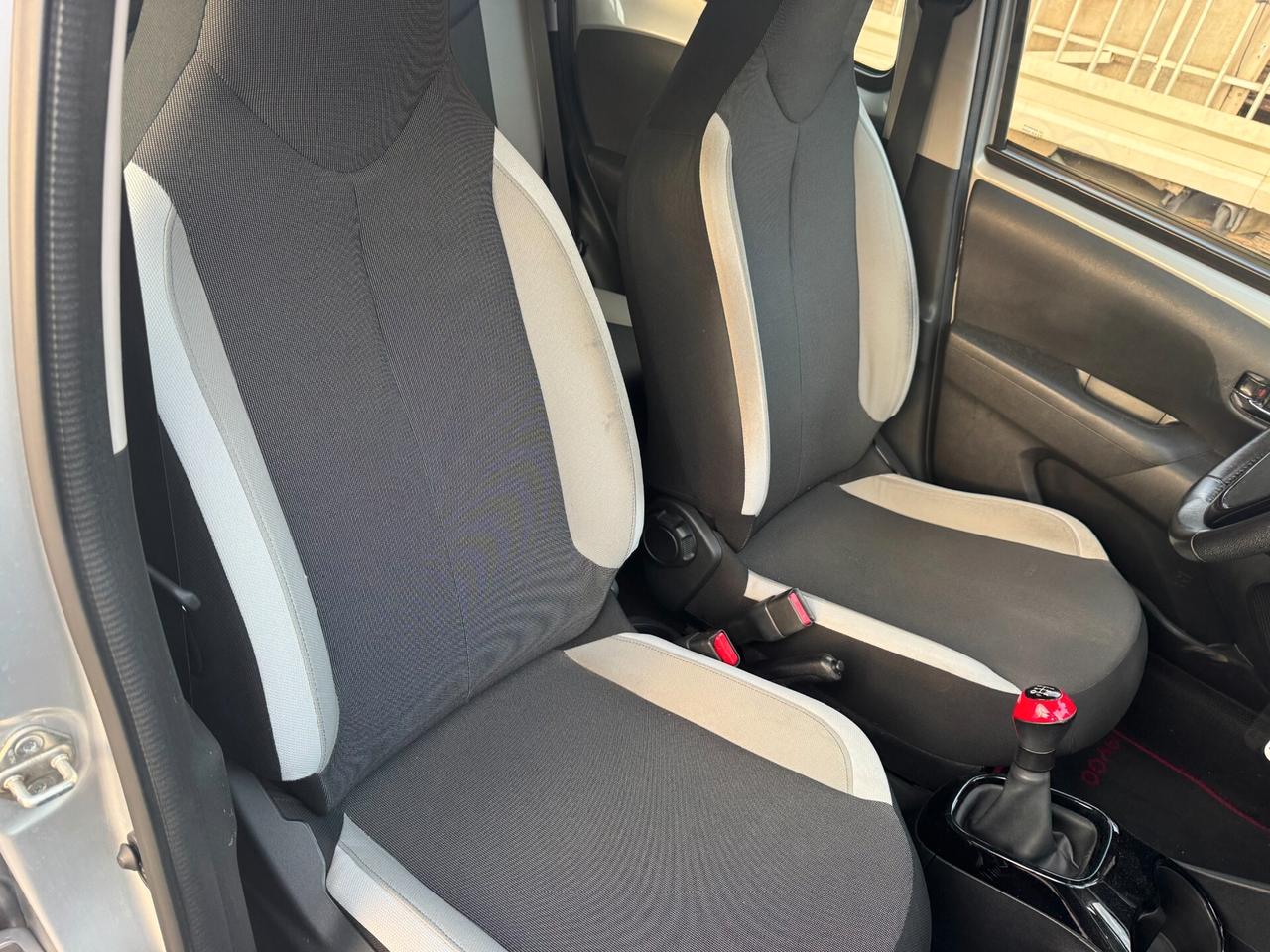 Toyota Aygo 1.0 BENZ 2017
