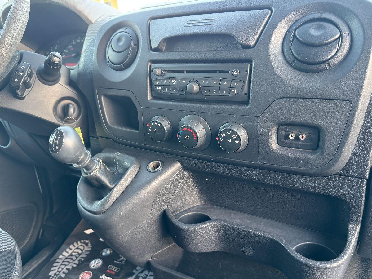 RENAULT Master 2.3 DCI FURGONE MEDIO