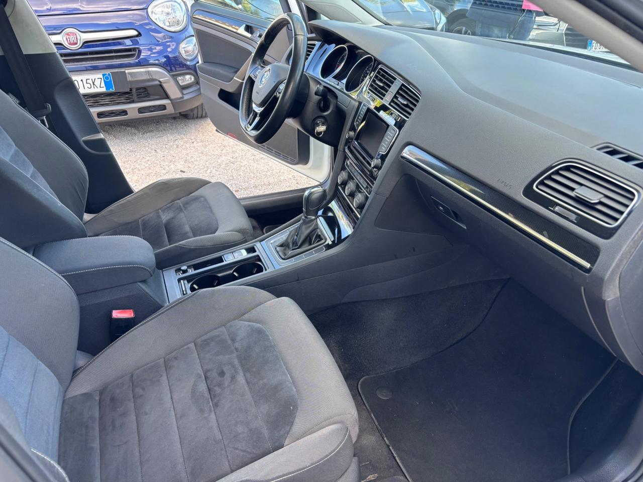 VW GOLF 1.6 TDI 105 AUTOMATICO DSG SOLI 95.000KM